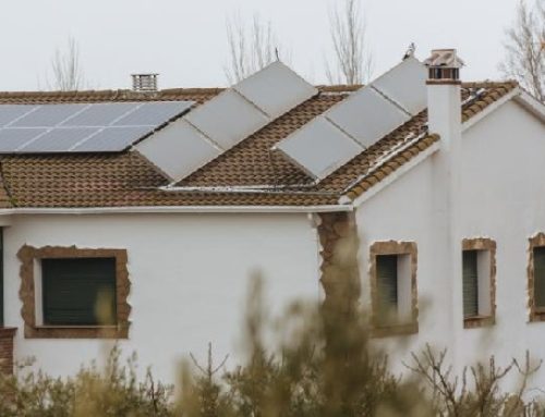 La potencia fotovoltaica instalada en Andalucía crece un 31% en los últimos doce meses y alcanza los 6.900 MW